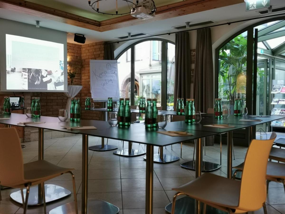ניוסדיל אם סי Das Stadthaus מראה חיצוני תמונה